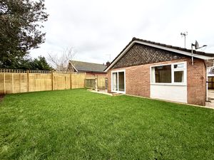 Rear- click for photo gallery